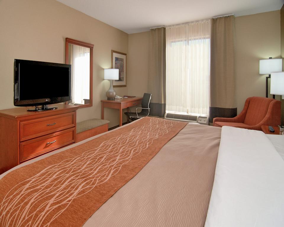 Comfort Inn Near Six Flags St Louis Pacific Exterior photo